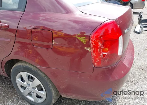 2009 Hyundai Accent Gls from USA, damaged, VIN KMHCN46C79U363971